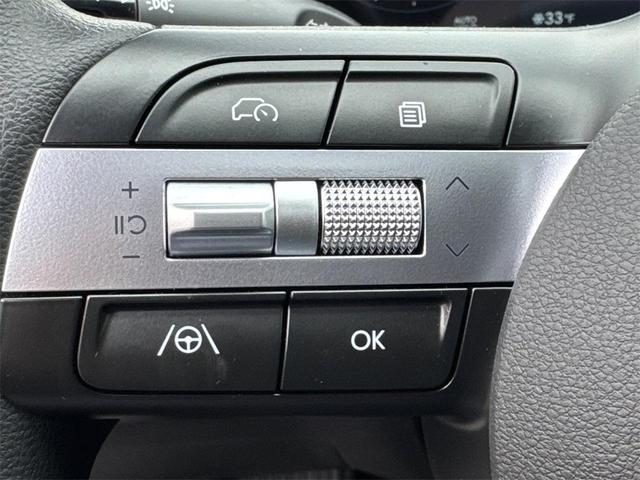 Photo of 2025 Phantom Black Hyundai SANTA CRUZ