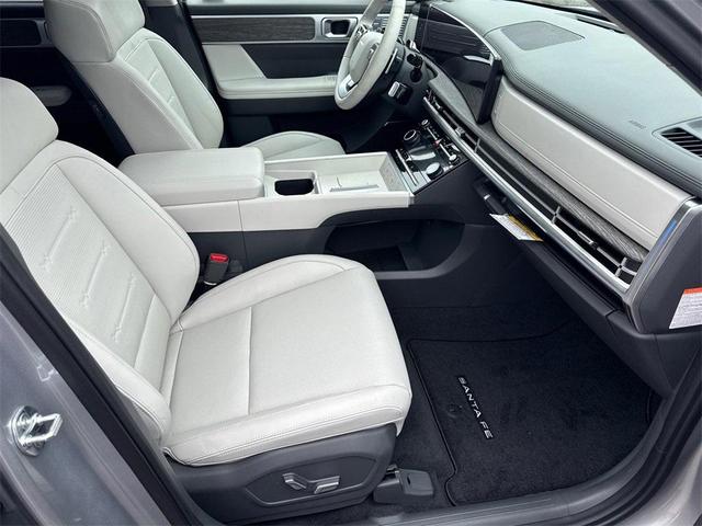 Photo of 2025 Shimmering Silver Hyundai SANTA FE HEV