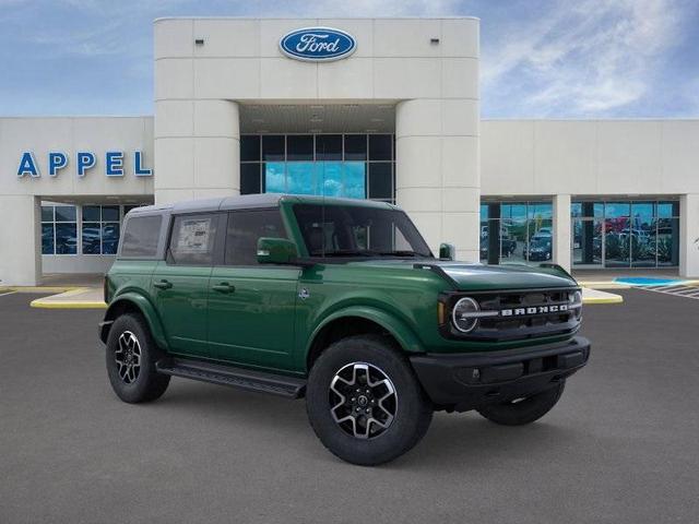 Photo of 2025 Green Metallic Ford Bronco