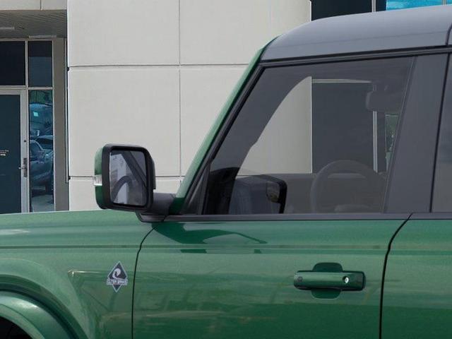 Photo of 2025 Green Metallic Ford Bronco