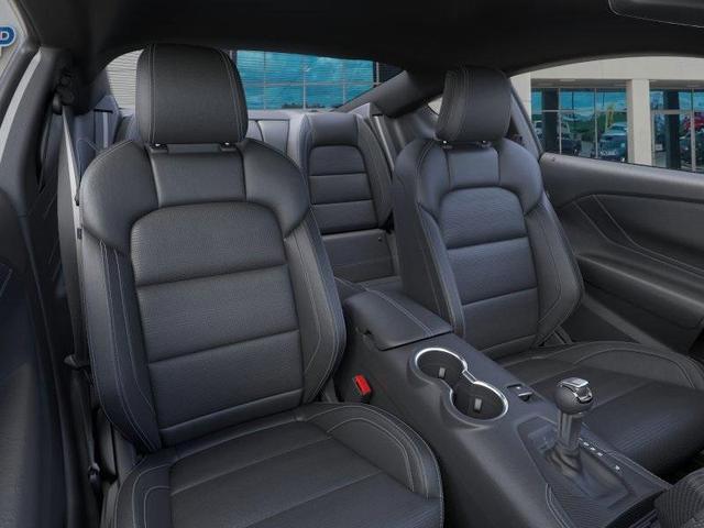 Photo of 2025 Magenta Ford Mustang
