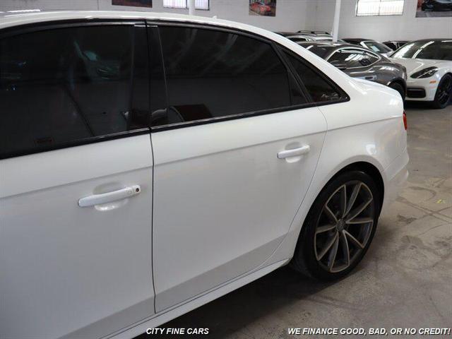 Photo of 2015 White Audi S4