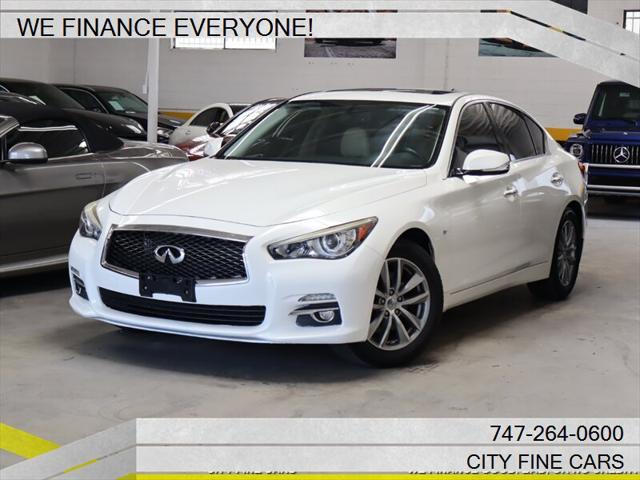 2015 Infiniti Q50