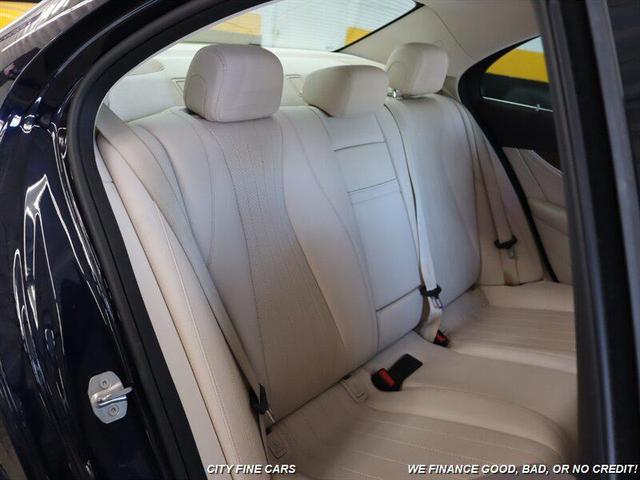 Photo of 2018 Lunar Blue Metallic Mercedes-Benz E-Class