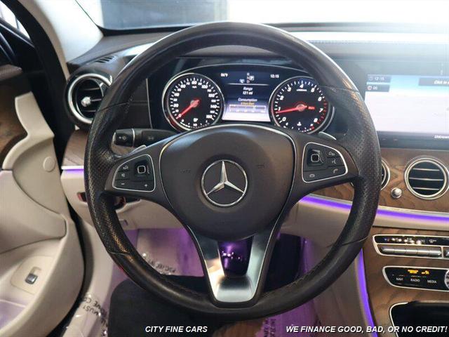 Photo of 2018 Lunar Blue Metallic Mercedes-Benz E-Class