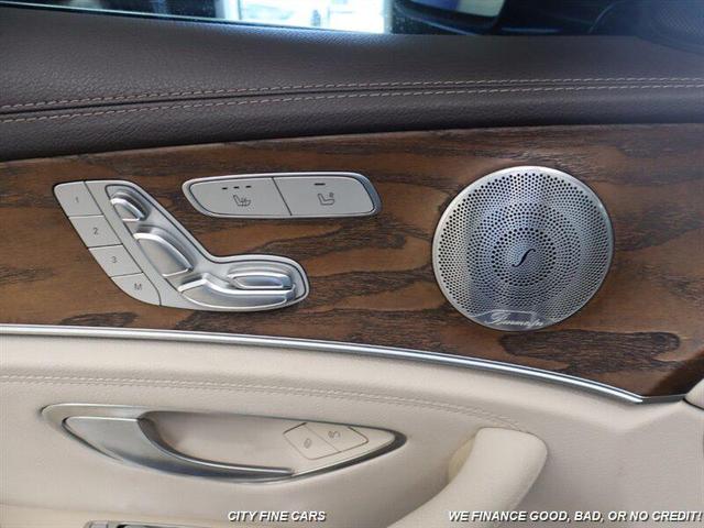 Photo of 2018 Lunar Blue Metallic Mercedes-Benz E-Class