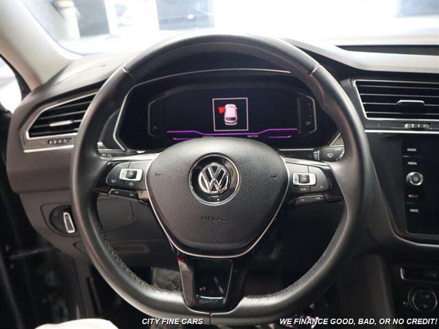 Photo of 2020 Platinum Gray Metallic Volkswagen Tiguan