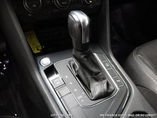 Photo of 2020 Platinum Gray Metallic Volkswagen Tiguan