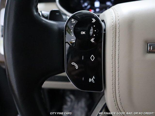 Photo of 2018 White Land Rover Range Rover