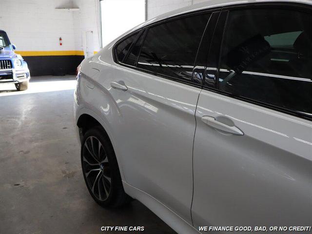 Photo of 2019 Alpine White BMW X6