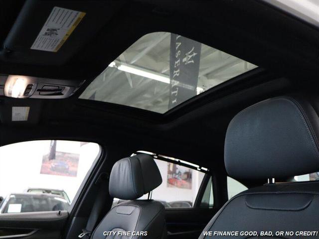 Photo of 2019 Alpine White BMW X6