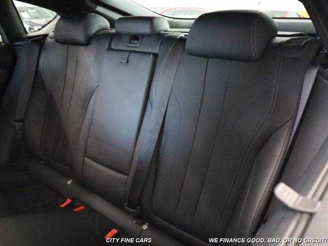 Photo of 2019 Alpine White BMW X6