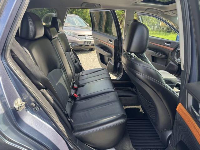 Photo of 2013 BLUE Subaru Outback