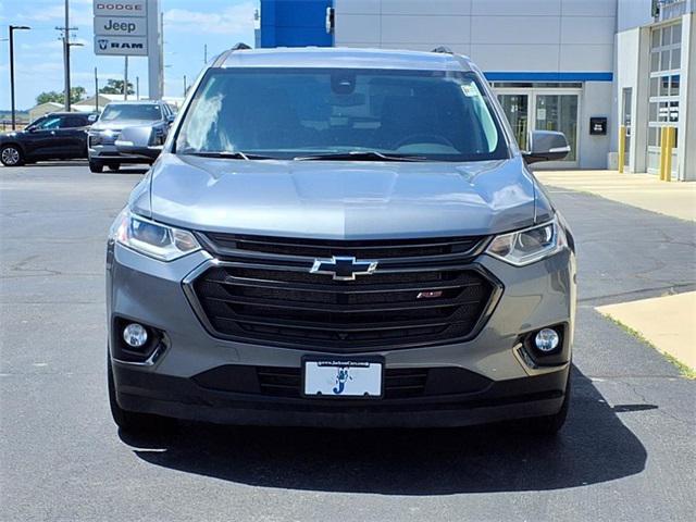 Photo of 2021 Satin Steel Metallic Chevrolet Traverse