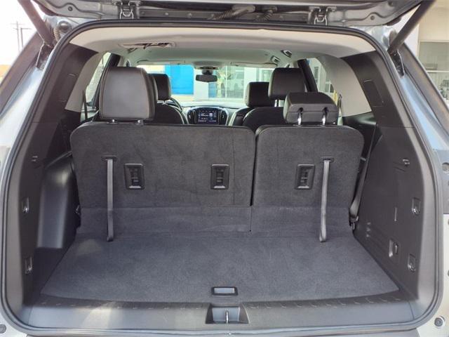 Photo of 2021 Satin Steel Metallic Chevrolet Traverse