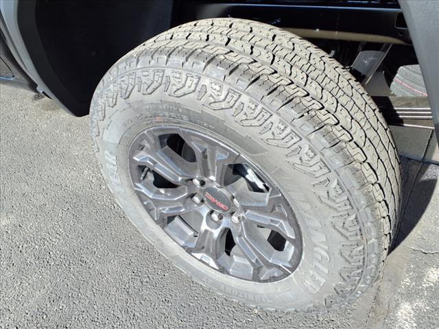 Photo of 2025 Onyx Black GMC Canyon