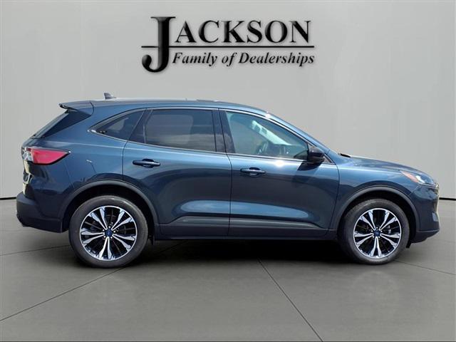 Photo of 2022 Stone Blue Metallic Ford Escape