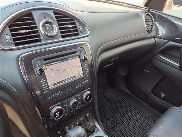 Photo of 2017 Sparkling Silver Metallic Buick Enclave