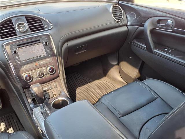 Photo of 2017 Sparkling Silver Metallic Buick Enclave