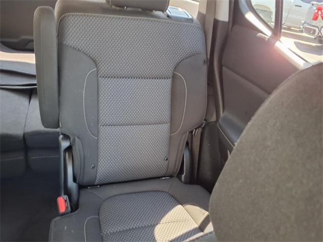 Photo of 2023 Summit White GMC Acadia