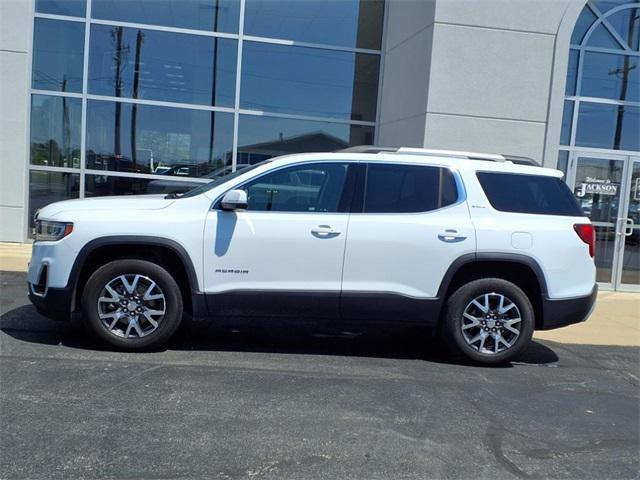 Photo of 2023 Summit White GMC Acadia