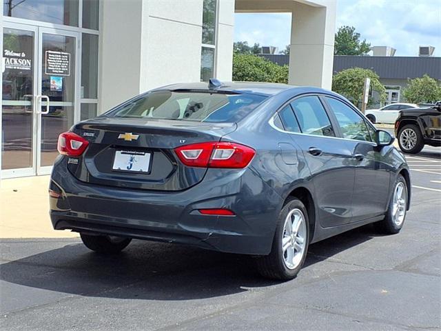 Photo of 2017 Graphite Metallic Chevrolet Cruze