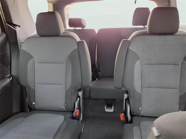 Photo of 2022 Mosaic Black Metallic Chevrolet Traverse