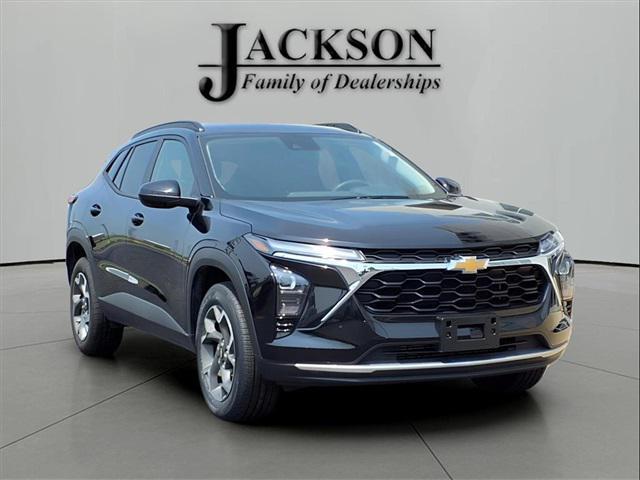 Photo of 2024 Mosaic Black Metallic Chevrolet Trax