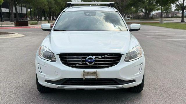 Photo of 2016 White Volvo XC60
