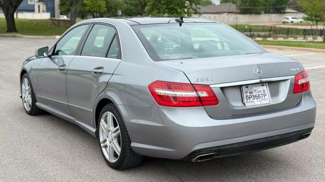 Photo of 2010 Silver Mercedes-Benz E-Class