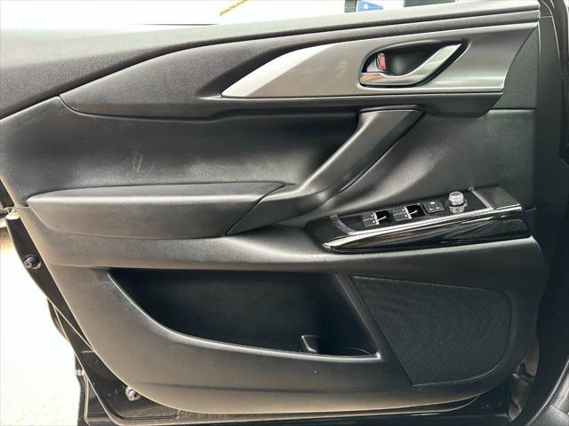 Photo of 2023 Jet Black Mica Mazda CX-9