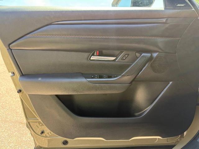 Photo of 2024 Zircon Sand Metallic Mazda CX-50