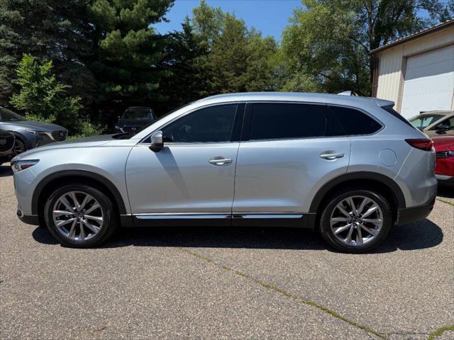 Photo of 2023 Sonic Silver Metallic Mazda CX-9