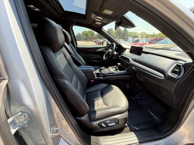 Photo of 2023 Sonic Silver Metallic Mazda CX-9
