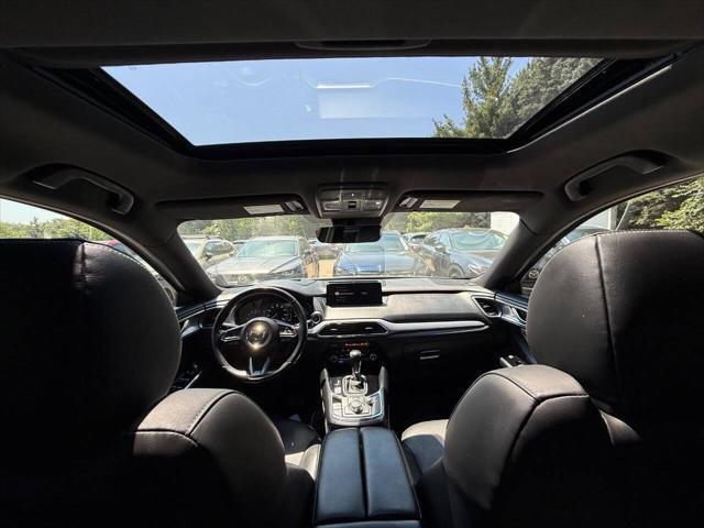 Photo of 2023 Sonic Silver Metallic Mazda CX-9