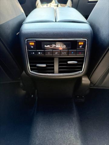 Photo of 2023 Sonic Silver Metallic Mazda CX-9