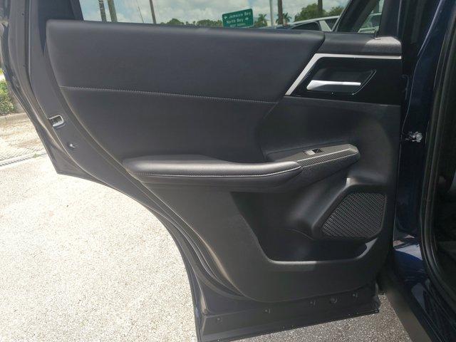 Photo of 2024  Mitsubishi Outlander
