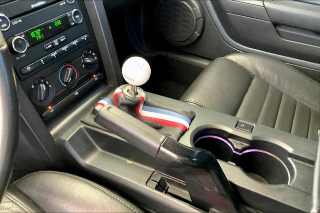 Photo of 2008 Alloy Metallic Ford Mustang
