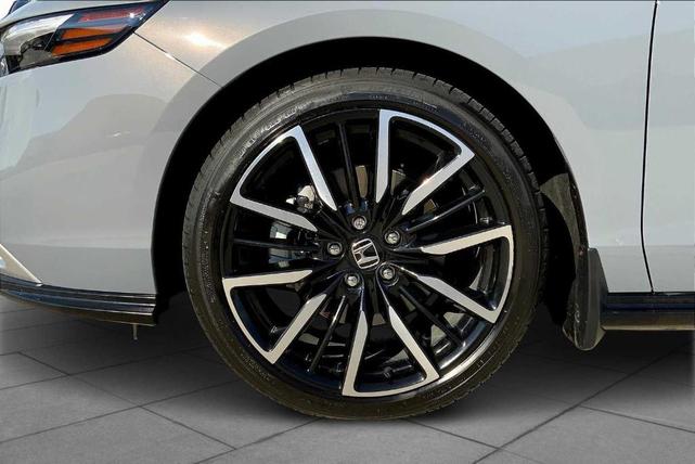 Photo of 2023 Urban Gray Pearl Honda Accord Hybrid