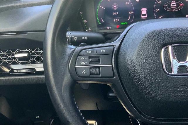 Photo of 2024 Solar Silver Metallic Honda Accord Hybrid