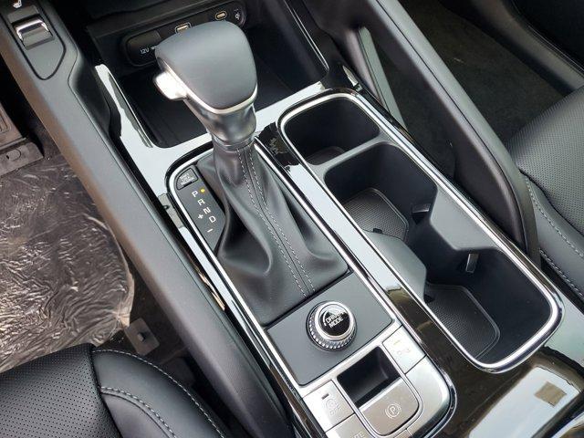 Photo of 2025 Everlasting Silver Kia Telluride