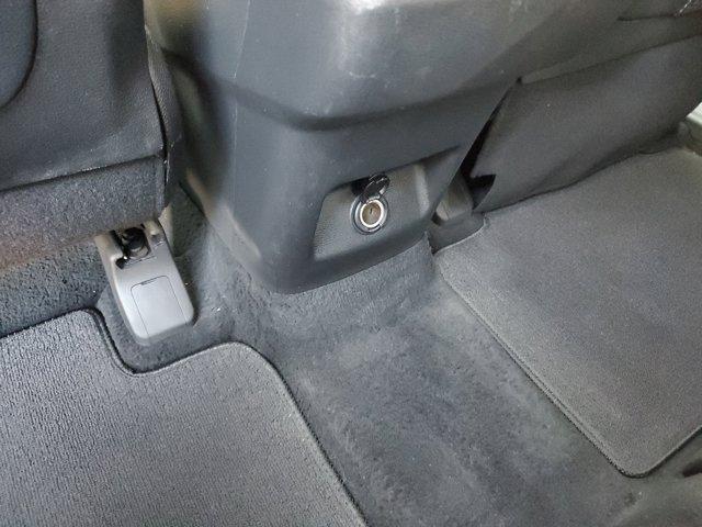 Photo of 2022 Everlasting Silver Kia Telluride