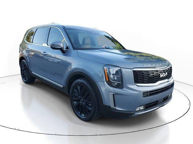 Photo of 2022 Everlasting Silver Kia Telluride