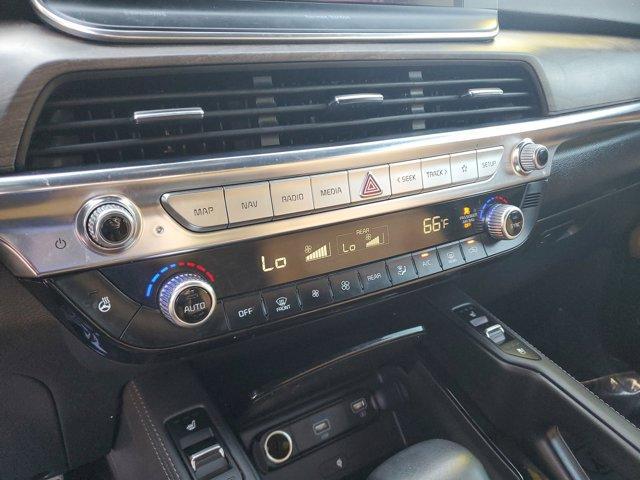 Photo of 2022 Everlasting Silver Kia Telluride