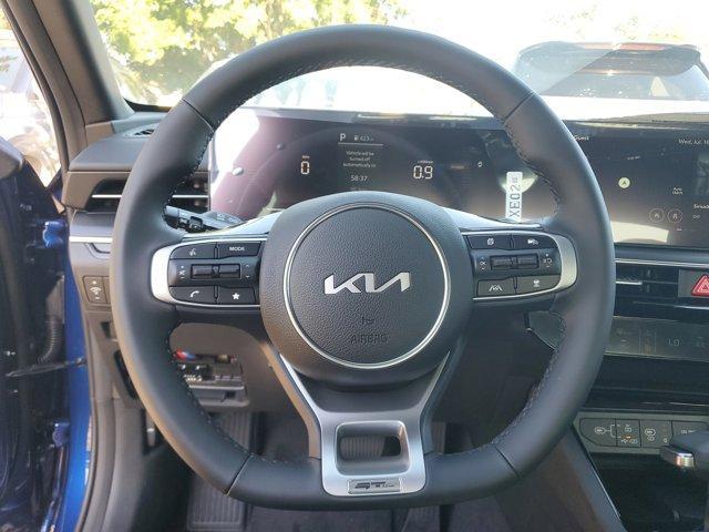 Photo of 2025 Blue Kia K5