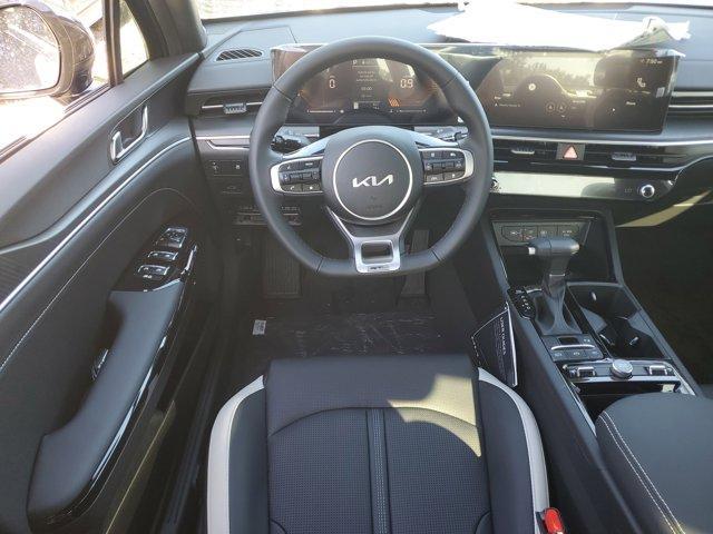 Photo of 2025 Blue Kia K5