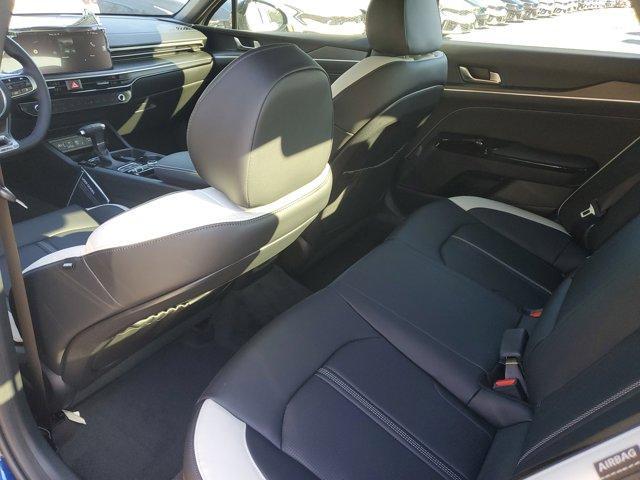 Photo of 2025 Blue Kia K5