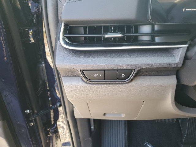 Photo of 2025 Deep Chroma Blue Kia Carnival