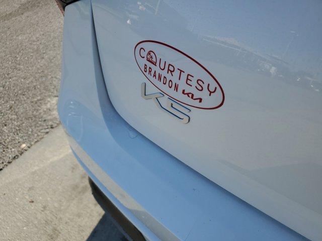 Photo of 2025 Snow White Pearl Kia K5