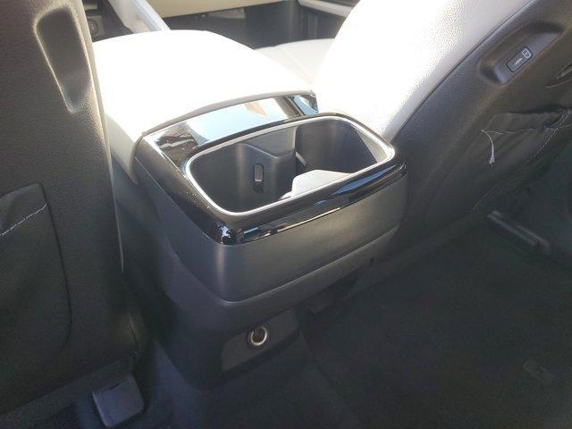 Photo of 2025 Glacial White Pearl Kia Telluride
